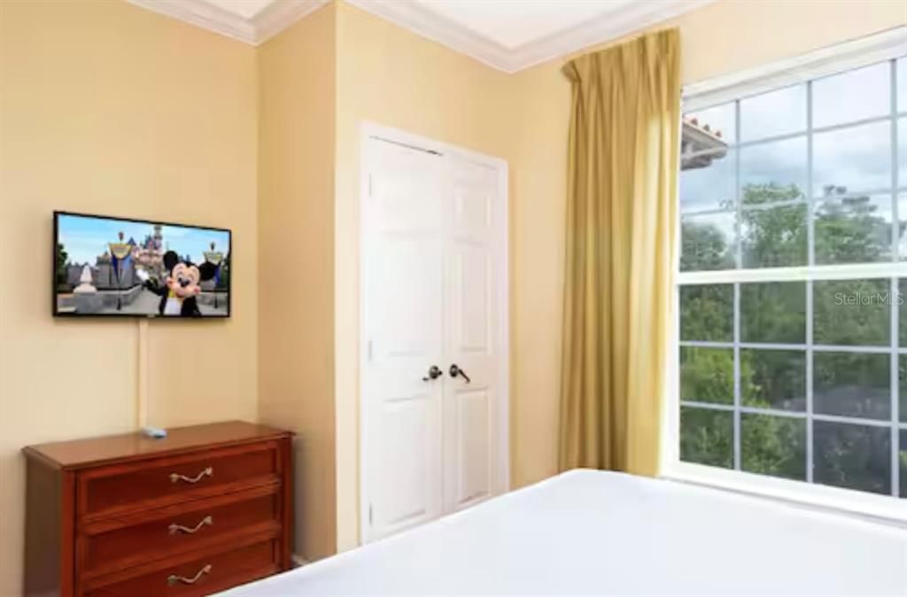 待售: $245,000 (3 贝兹, 2 浴室, 1244 平方英尺)