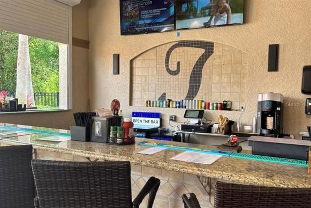 待售: $245,000 (3 贝兹, 2 浴室, 1244 平方英尺)