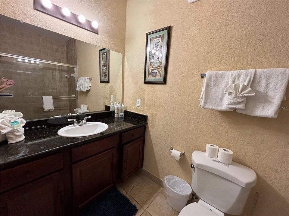 待售: $245,000 (3 贝兹, 2 浴室, 1244 平方英尺)