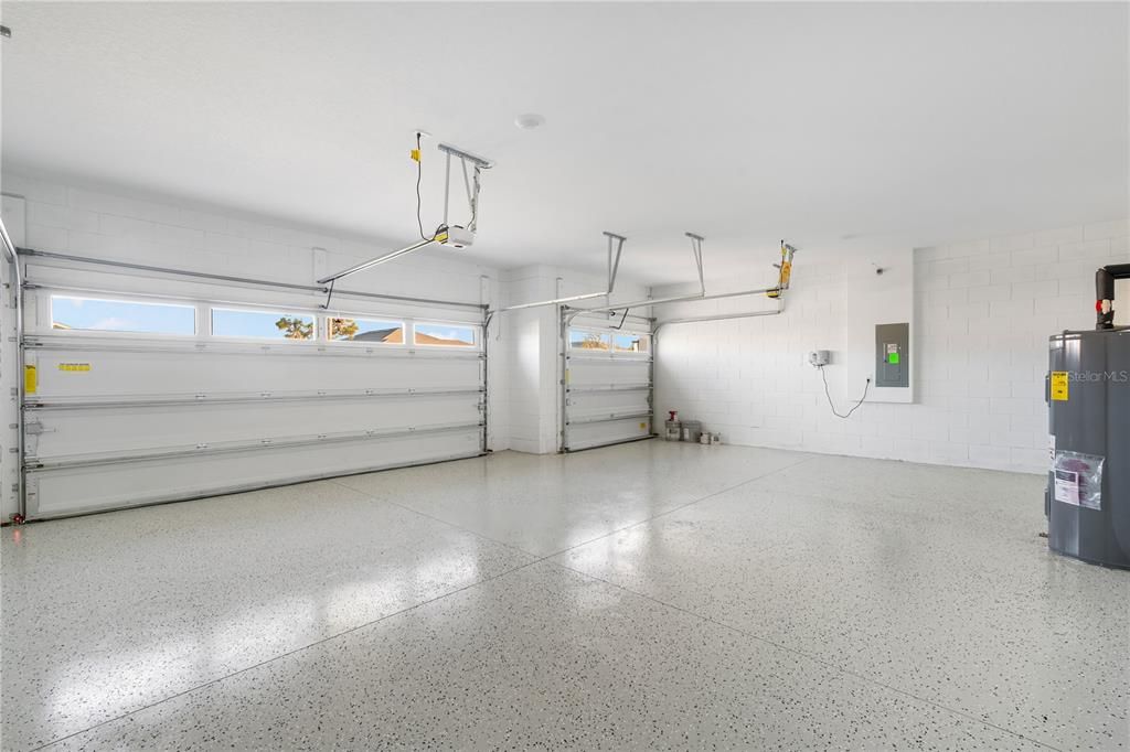 For Sale: $439,999 (4 beds, 3 baths, 2080 Square Feet)