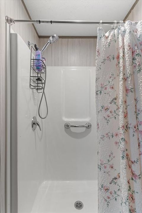 待售: $298,500 (2 贝兹, 2 浴室, 1056 平方英尺)