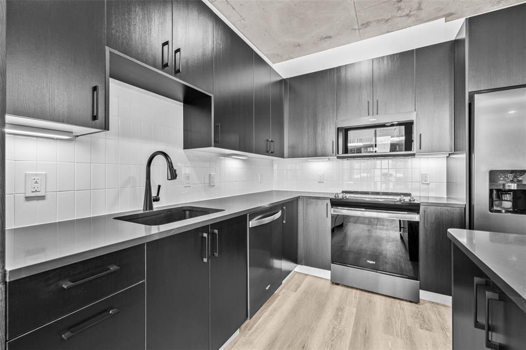 В аренду: $2,752 (1 спален, 1 ванн, 814 Квадратных фут)