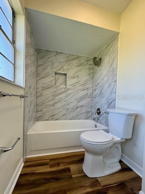 Под контрактом: $274,000 (3 спален, 2 ванн, 1485 Квадратных фут)