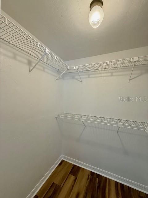 Под контрактом: $274,000 (3 спален, 2 ванн, 1485 Квадратных фут)