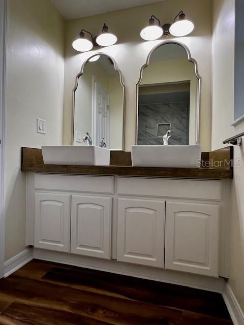 Под контрактом: $274,000 (3 спален, 2 ванн, 1485 Квадратных фут)