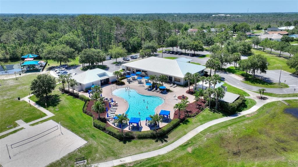 待售: $164,900 (2 贝兹, 2 浴室, 952 平方英尺)