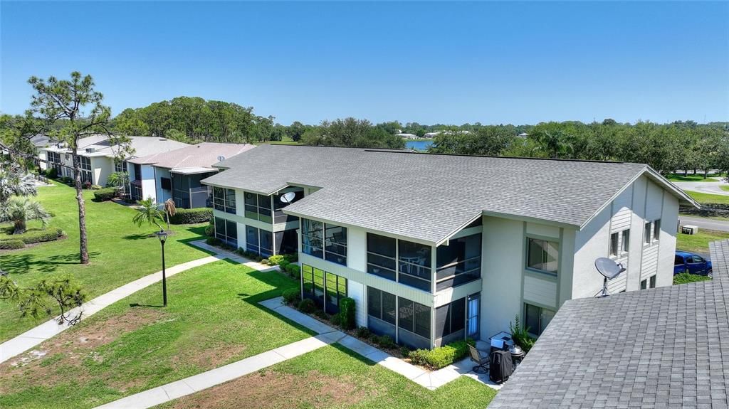 待售: $164,900 (2 贝兹, 2 浴室, 952 平方英尺)