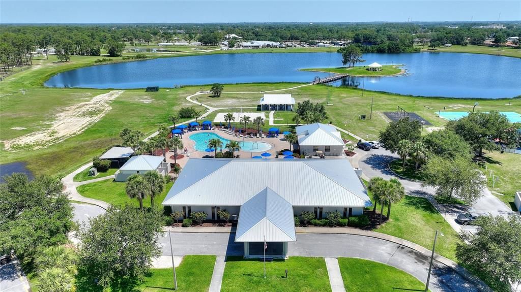 待售: $164,900 (2 贝兹, 2 浴室, 952 平方英尺)