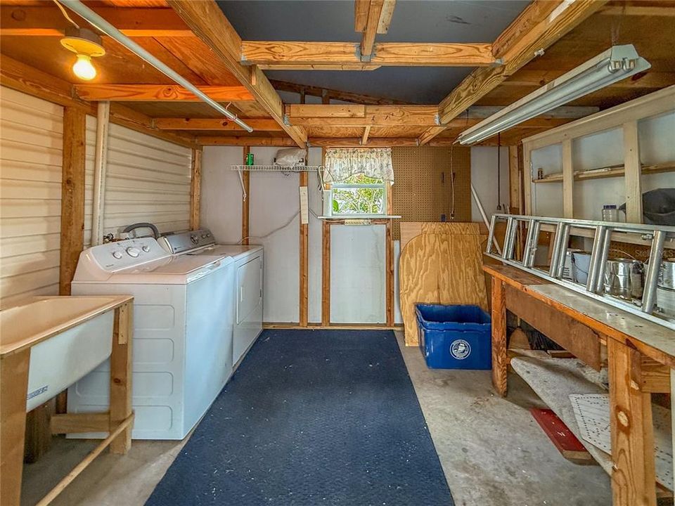 Activo con contrato: $235,000 (2 camas, 2 baños, 1350 Pies cuadrados)