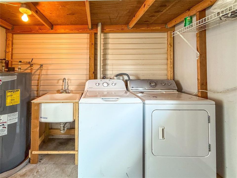 Activo con contrato: $235,000 (2 camas, 2 baños, 1350 Pies cuadrados)