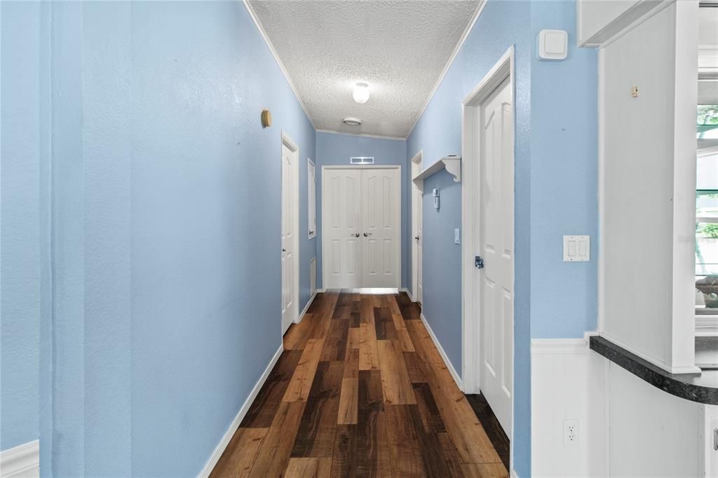 Activo con contrato: $235,000 (2 camas, 2 baños, 1350 Pies cuadrados)