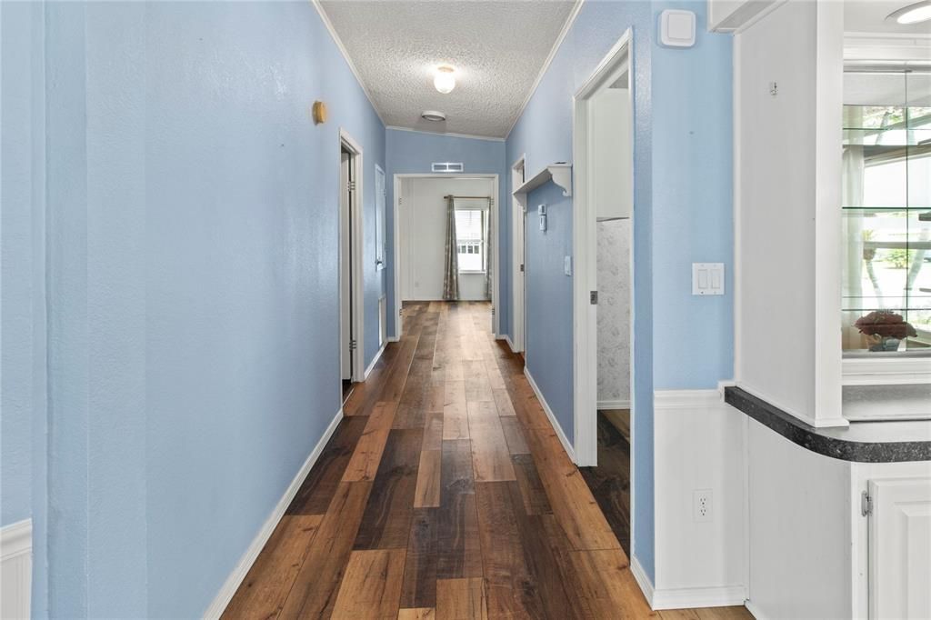 Activo con contrato: $235,000 (2 camas, 2 baños, 1350 Pies cuadrados)