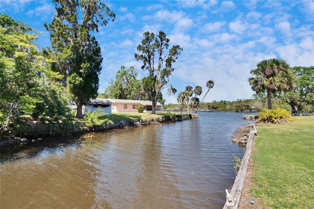 For Sale: $295,000 (3 beds, 2 baths, 1320 Square Feet)