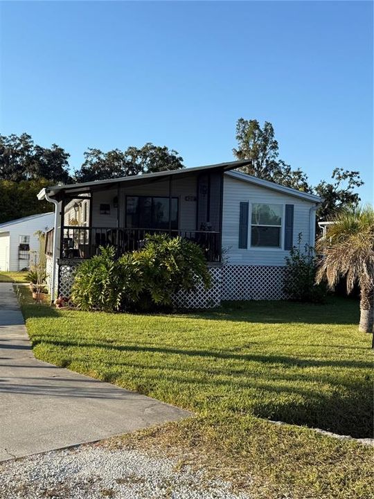 For Sale: $295,000 (3 beds, 2 baths, 1320 Square Feet)