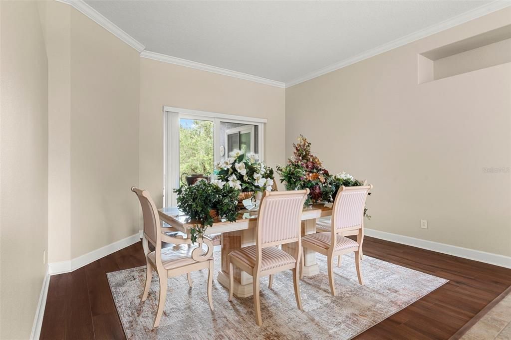 For Sale: $748,000 (5 beds, 4 baths, 3799 Square Feet)