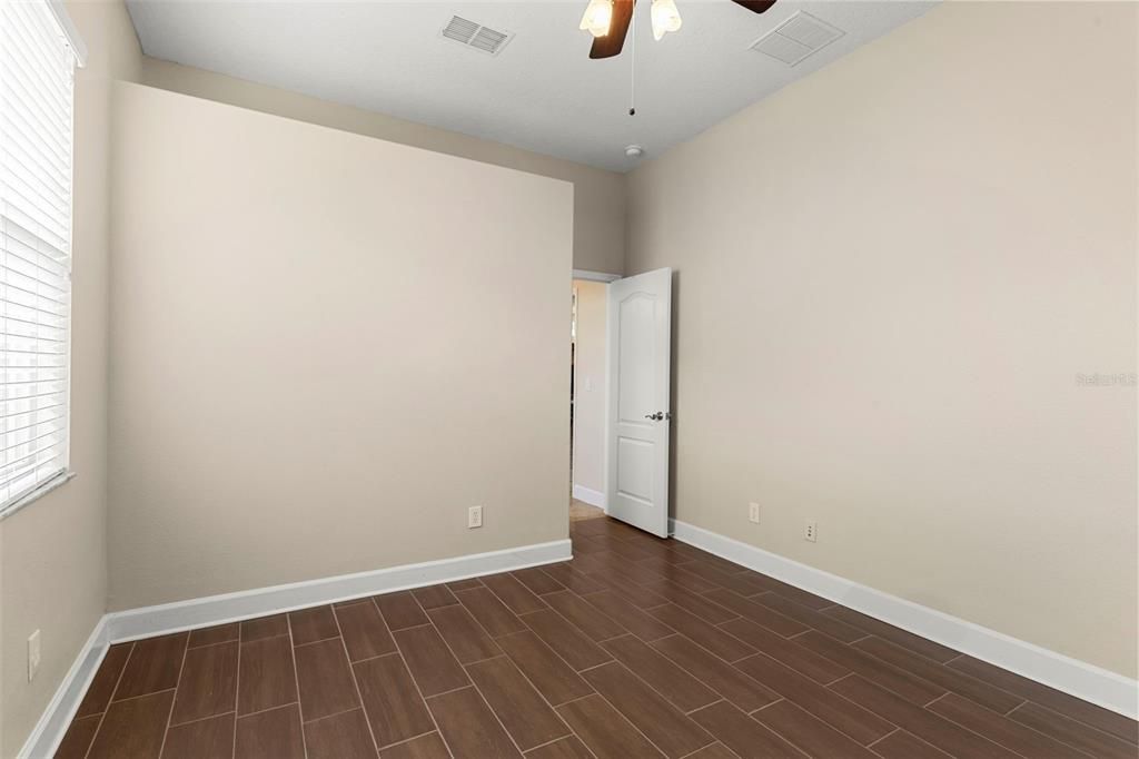 For Sale: $748,000 (5 beds, 4 baths, 3799 Square Feet)