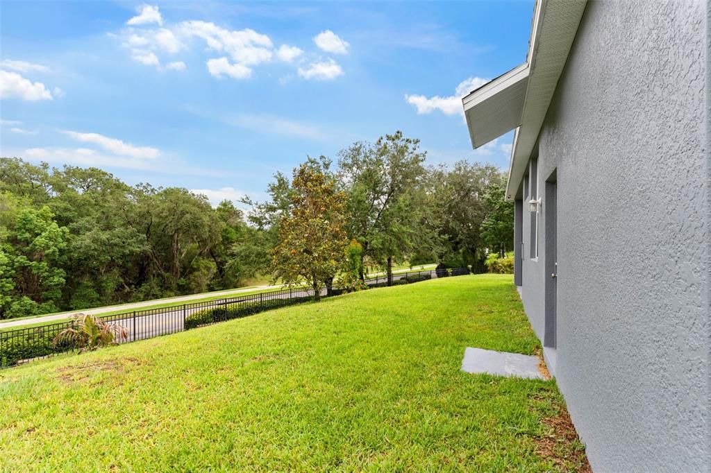 For Sale: $748,000 (5 beds, 4 baths, 3799 Square Feet)