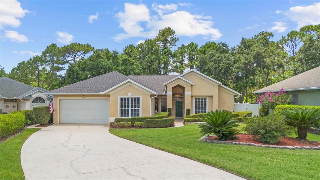 最近售出: $649,990 (4 贝兹, 2 浴室, 2514 平方英尺)