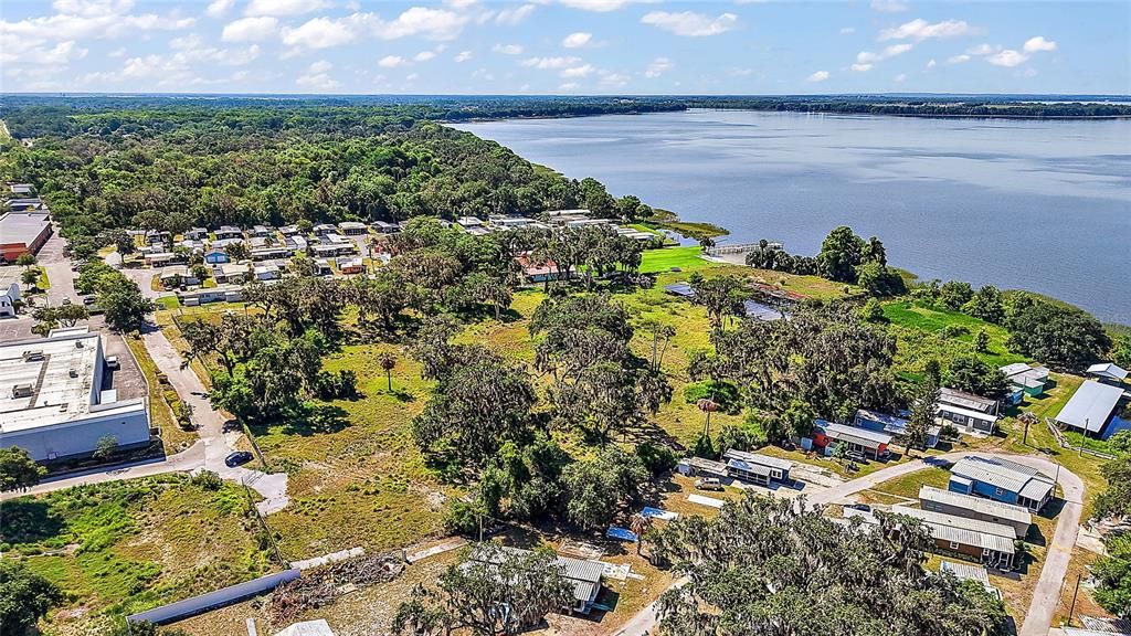 En Venta: $2,599,000 (6.93 acres)