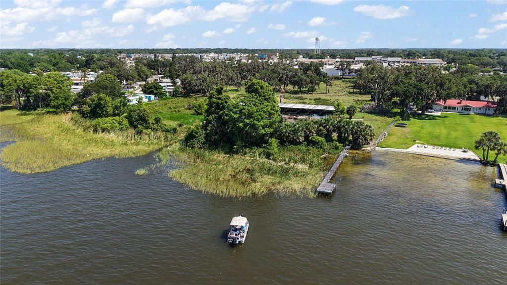 En Venta: $2,599,000 (6.93 acres)