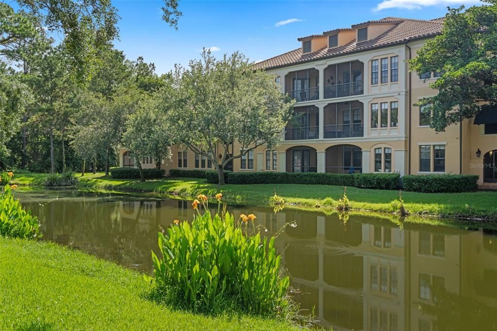 Active With Contract: $329,000 (1 beds, 1 baths, 1135 Square Feet)