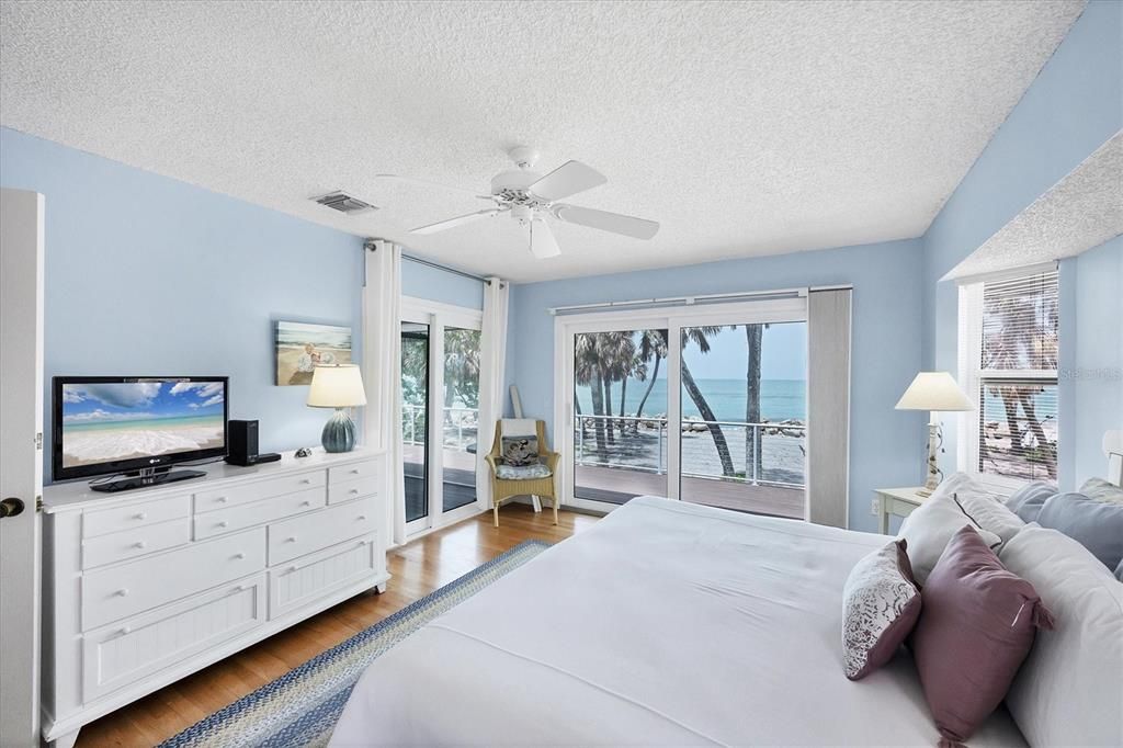 На продажу: $2,500,000 (3 спален, 2 ванн, 2078 Квадратных фут)