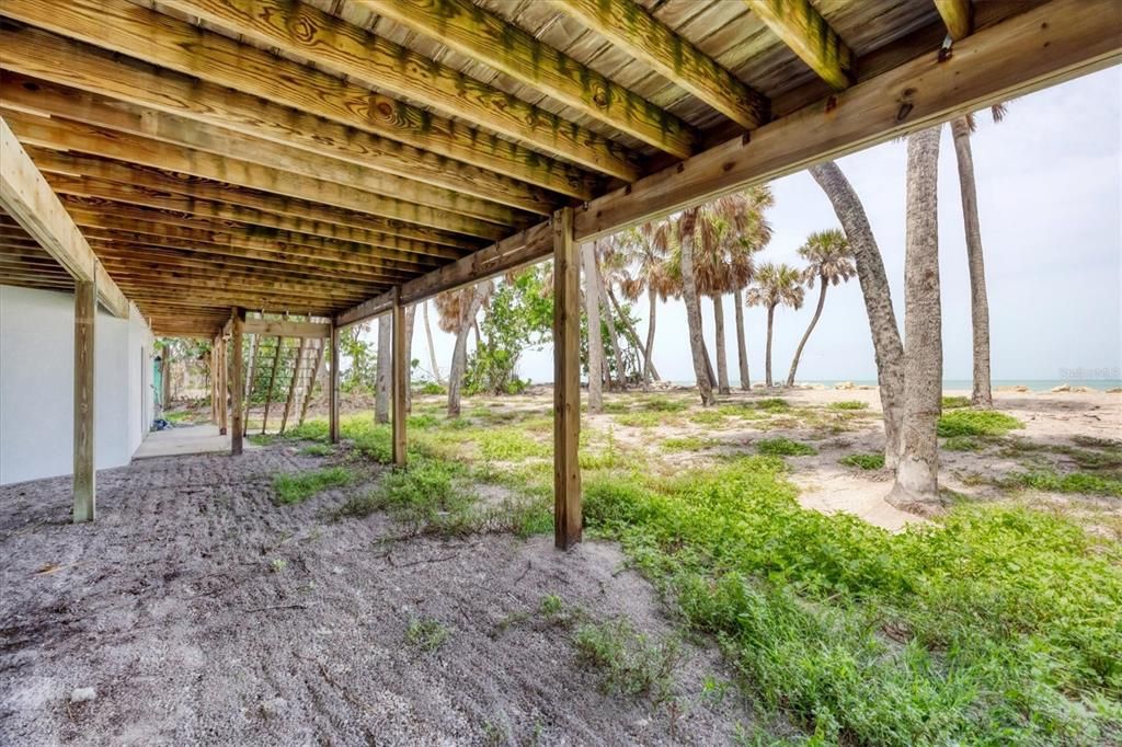 На продажу: $2,500,000 (3 спален, 2 ванн, 2078 Квадратных фут)