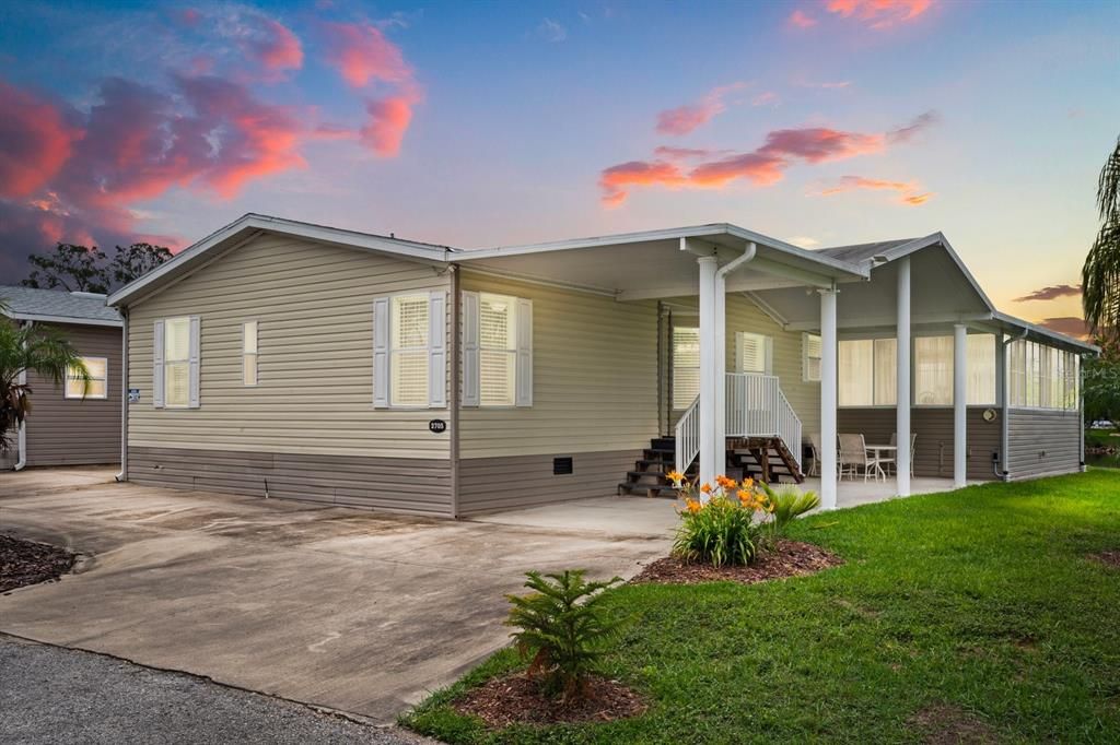 Недавно продано: $260,000 (3 спален, 2 ванн, 1968 Квадратных фут)