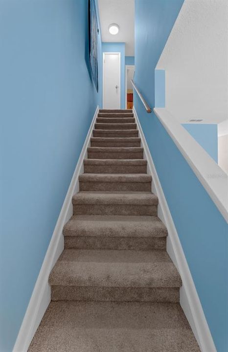 На продажу: $240,000 (2 спален, 1 ванн, 966 Квадратных фут)