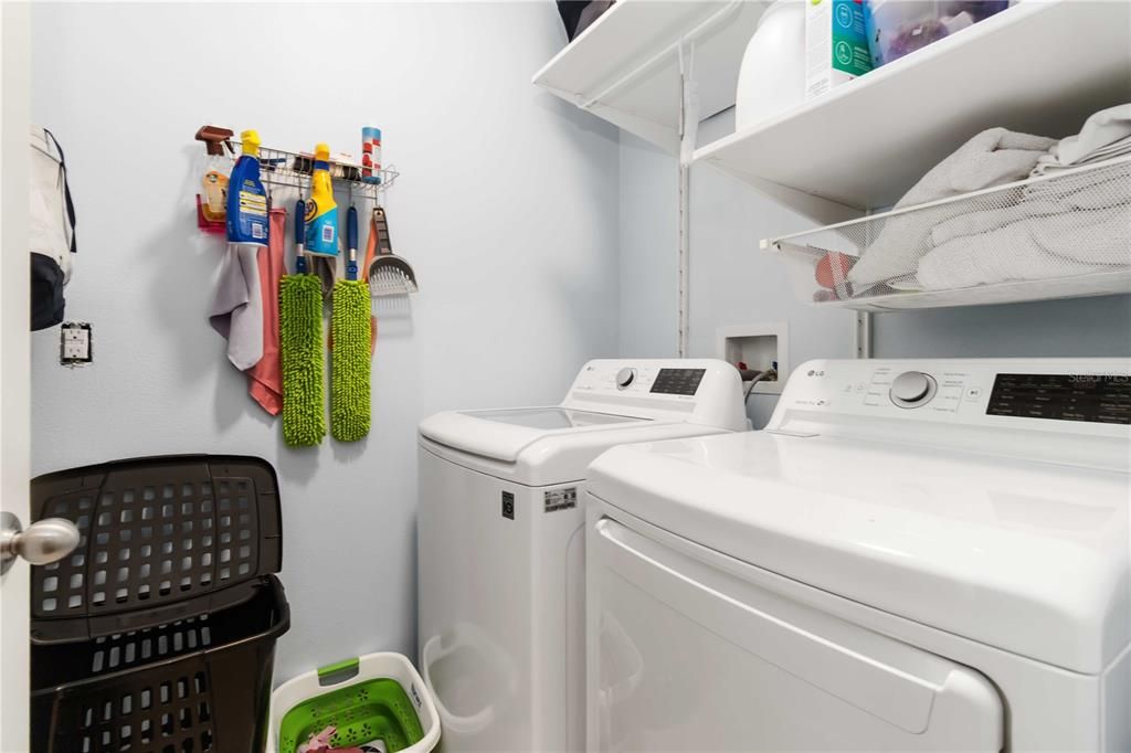 待售: $415,000 (4 贝兹, 2 浴室, 1846 平方英尺)