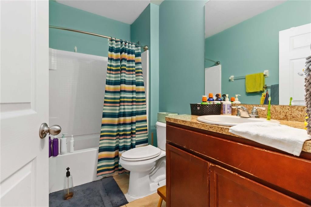 待售: $415,000 (4 贝兹, 2 浴室, 1846 平方英尺)