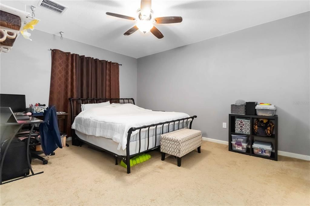 待售: $415,000 (4 贝兹, 2 浴室, 1846 平方英尺)