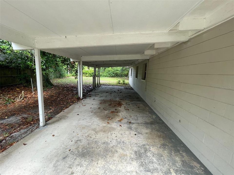 合同活跃: $224,900 (4 贝兹, 2 浴室, 1434 平方英尺)