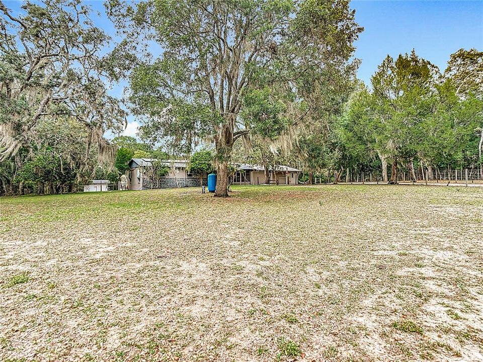 For Sale: $399,000 (3 beds, 2 baths, 1356 Square Feet)