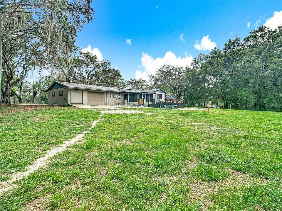 For Sale: $399,000 (3 beds, 2 baths, 1356 Square Feet)