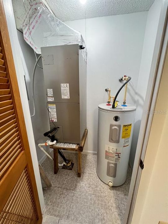 For Rent: $1,275 (2 beds, 1 baths, 1000 Square Feet)