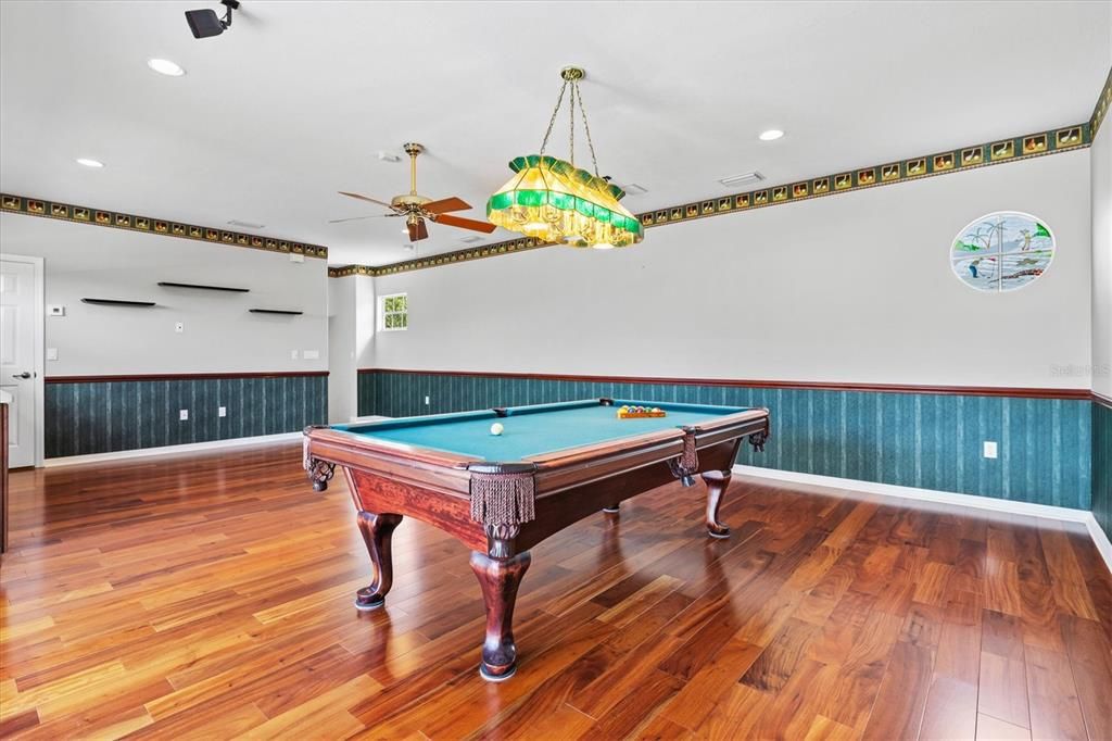 На продажу: $1,239,000 (4 спален, 4 ванн, 3924 Квадратных фут)