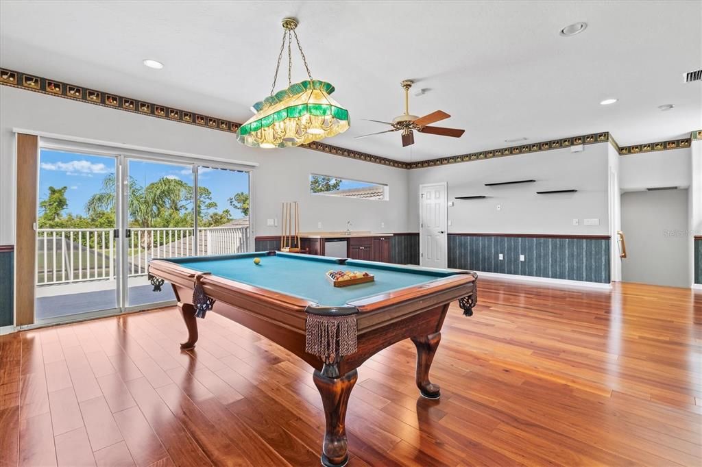 На продажу: $1,239,000 (4 спален, 4 ванн, 3924 Квадратных фут)