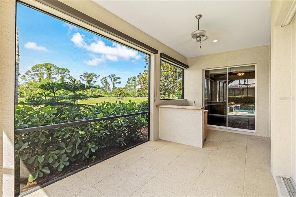 На продажу: $1,239,000 (4 спален, 4 ванн, 3924 Квадратных фут)