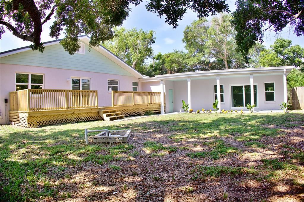 Под контрактом: $825,000 (4 спален, 3 ванн, 2812 Квадратных фут)