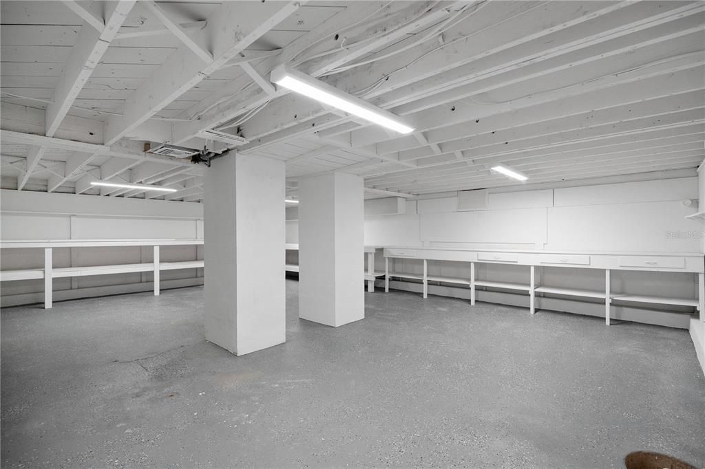 Под контрактом: $825,000 (4 спален, 3 ванн, 2812 Квадратных фут)