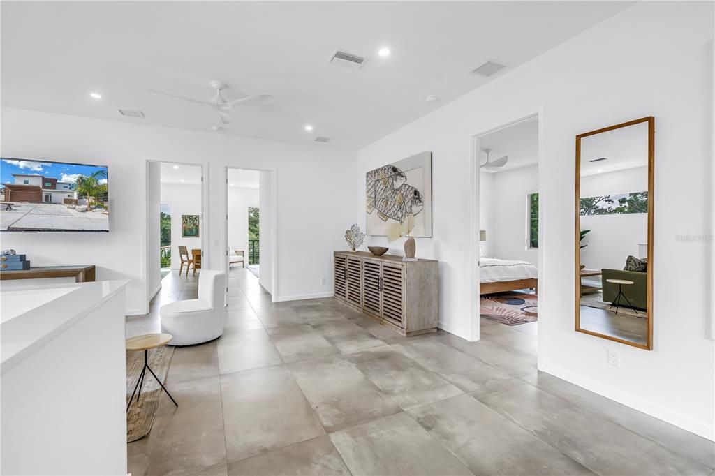 For Sale: $2,500,000 (6 beds, 6 baths, 3765 Square Feet)