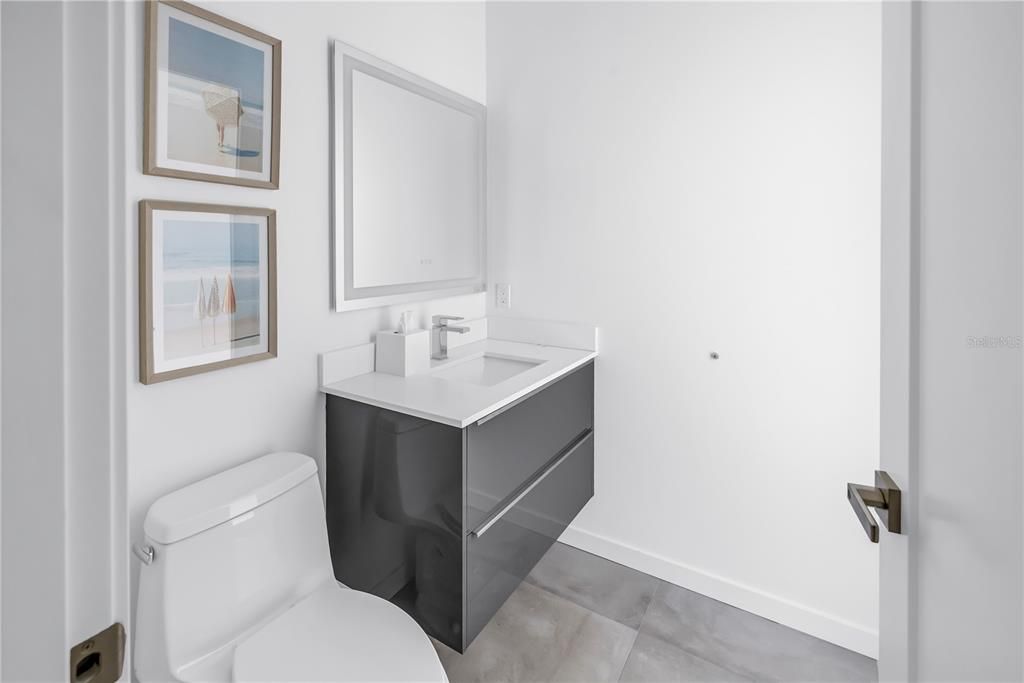 For Sale: $2,500,000 (6 beds, 6 baths, 3765 Square Feet)