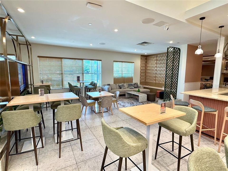 For Rent: $2,500 (2 beds, 2 baths, 1267 Square Feet)