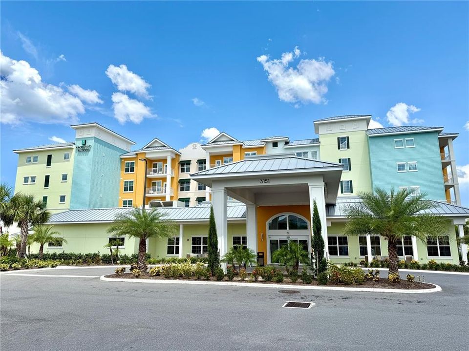 For Rent: $2,500 (2 beds, 2 baths, 1267 Square Feet)