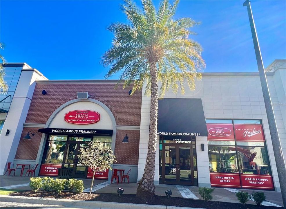 For Rent: $2,500 (2 beds, 2 baths, 1267 Square Feet)