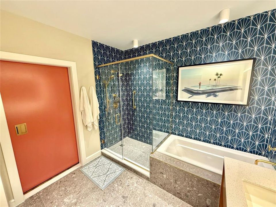For Rent: $2,500 (2 beds, 2 baths, 1267 Square Feet)
