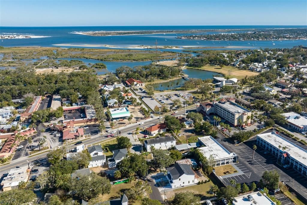 待售: $499,000 (0.15 acres)