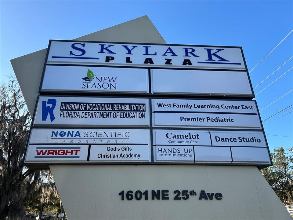 待售: $15,000 (0 贝兹, 0 浴室, 1250 平方英尺)