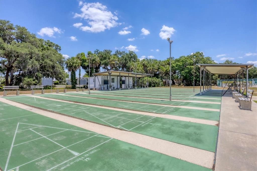 Activo con contrato: $165,900 (2 camas, 2 baños, 1000 Pies cuadrados)